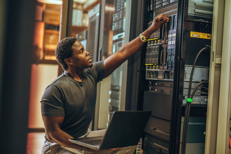 5 Hybrid Cloud Benefits for IT Teams